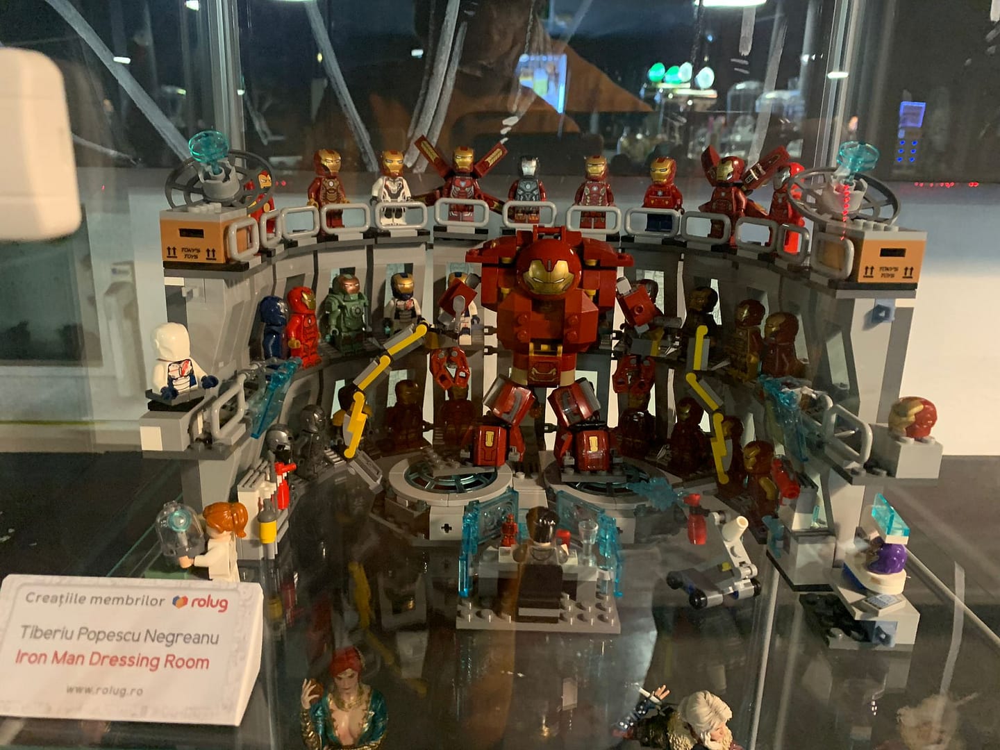Display creatii: Iron Man Dressing Room